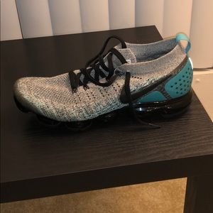 Men’s Nike Air Vapormax Flyknit 2 Running Shoes
